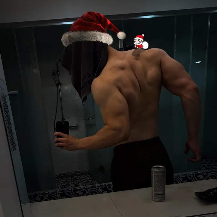 @hellmong_