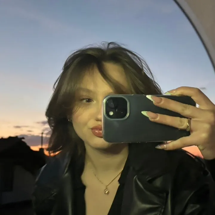 @_ivana.i