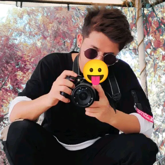 qt....boy.....roshan