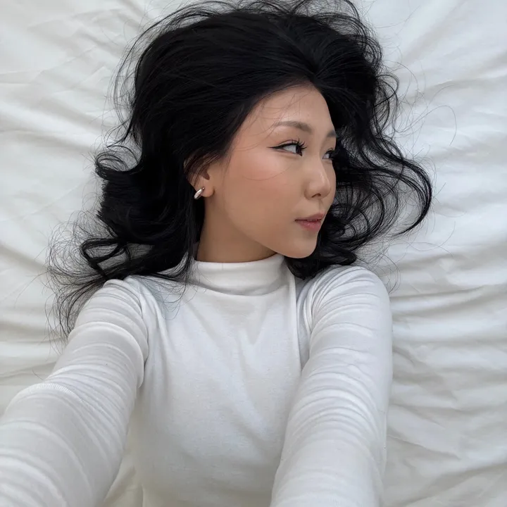 @minana9__