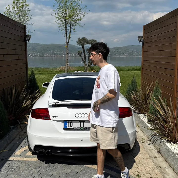 @tolunayatilmis_