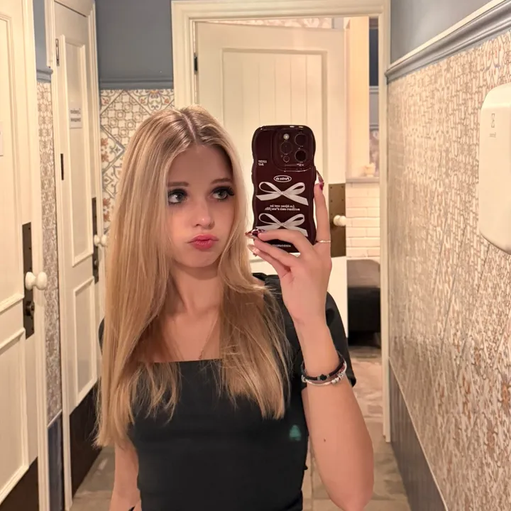 @lili180181