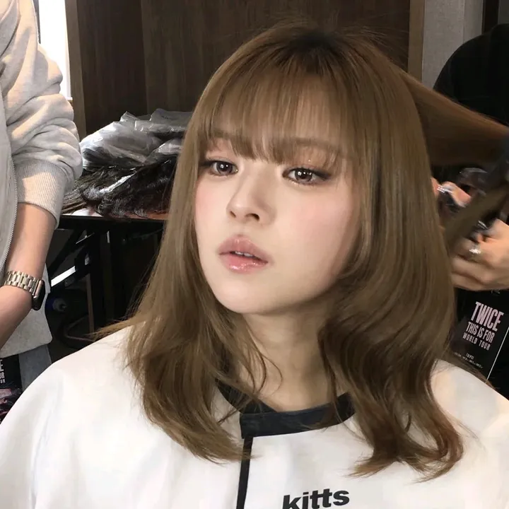 @jeongyeonfangirl