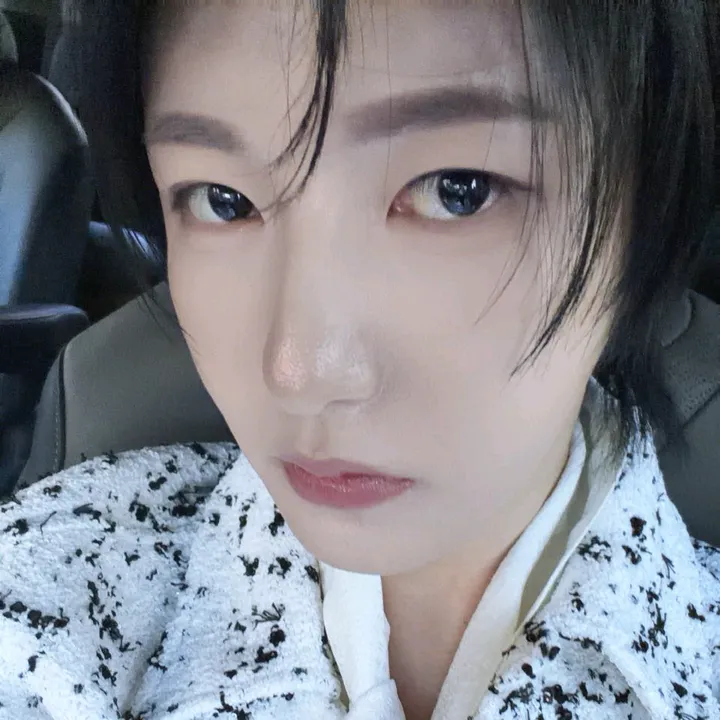 injunie_yellow23