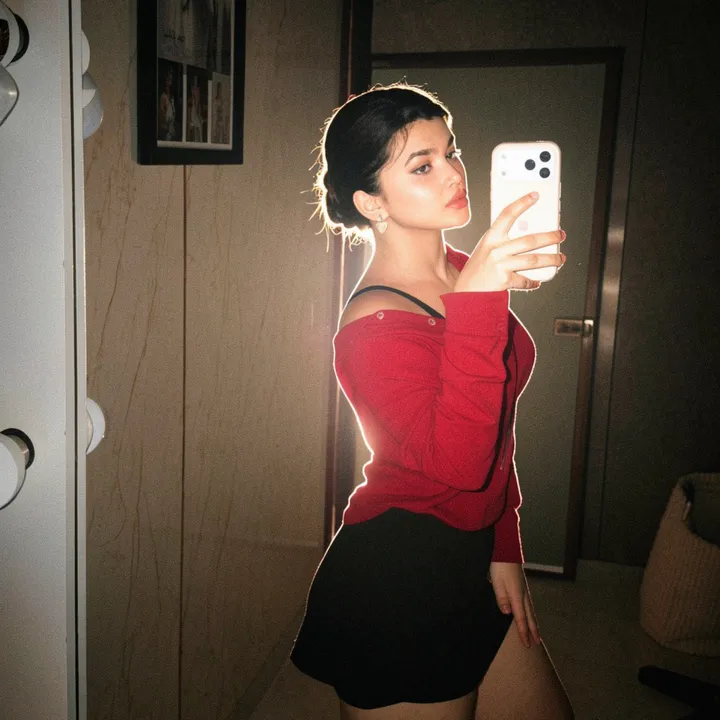 @leeesha_