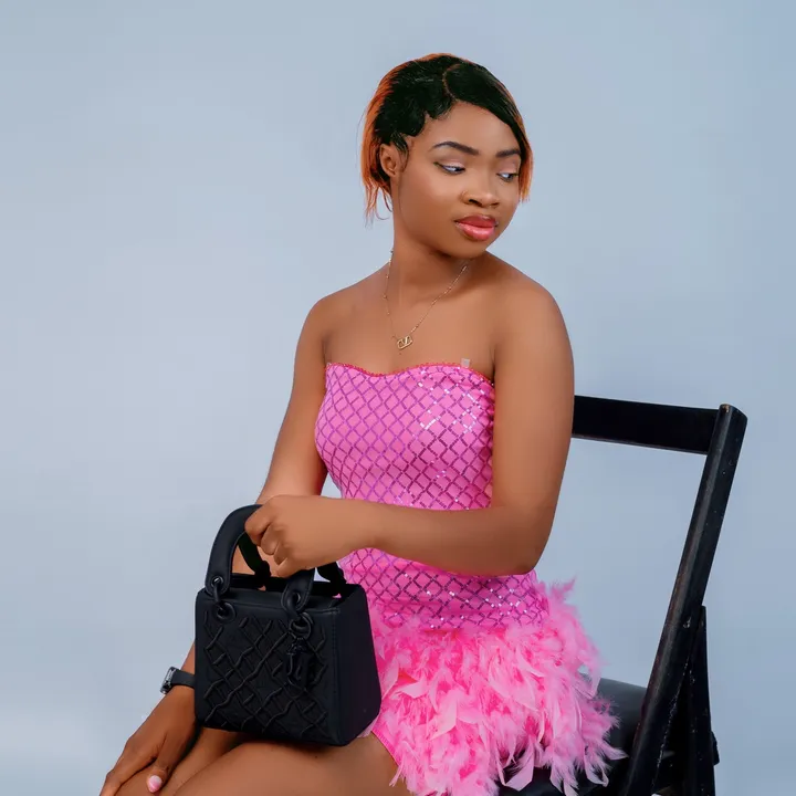 glambyarikeola2
