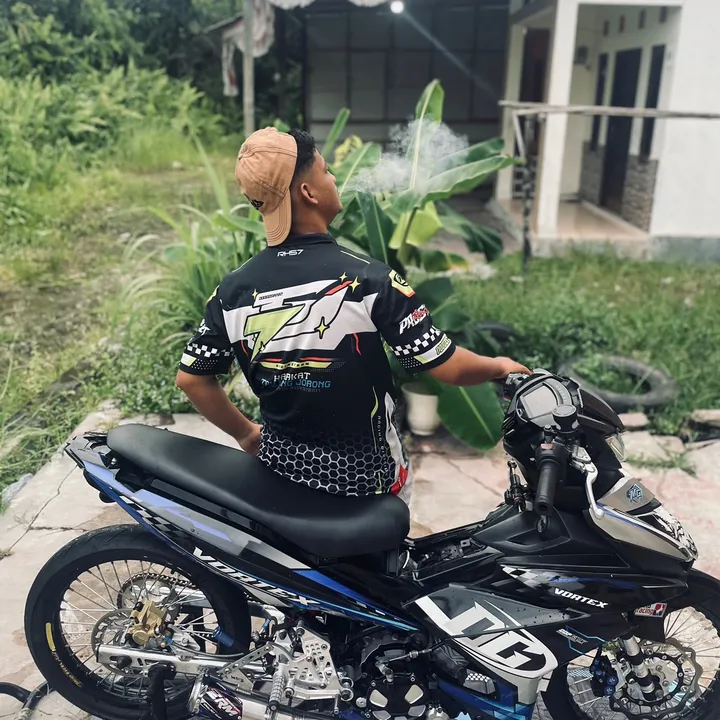 @black.kun554