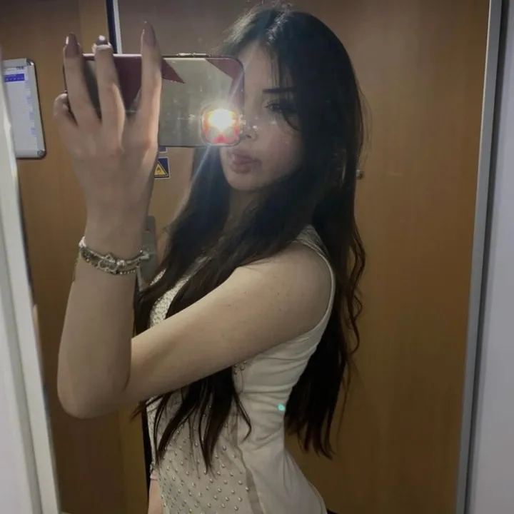 @eminewll_