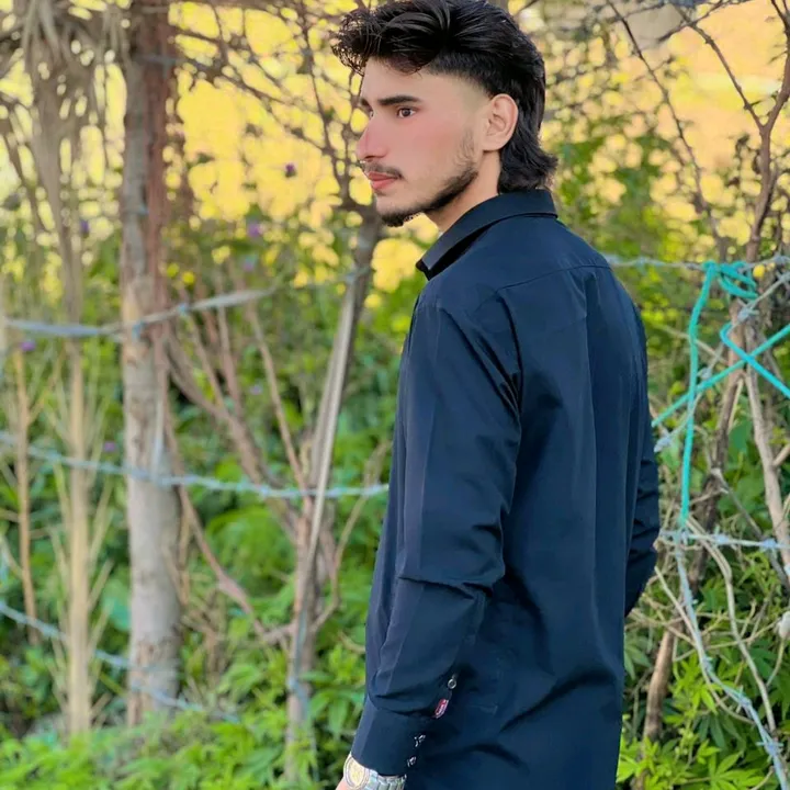 @khanzada_writes01