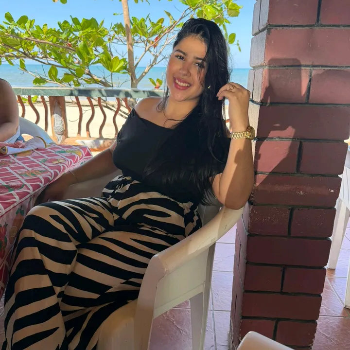 .elizabeth_aguilar
