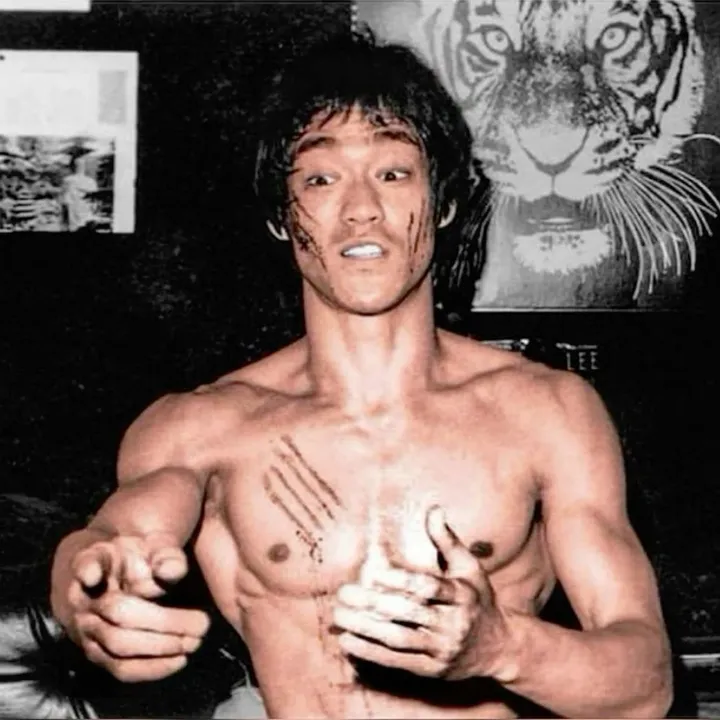 kostaeloew