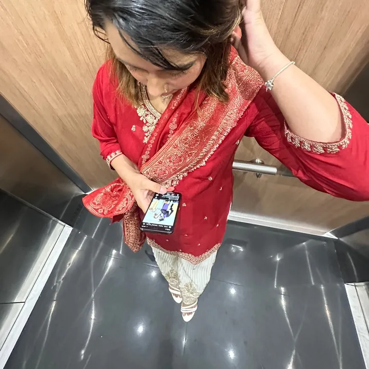 anj_ana34