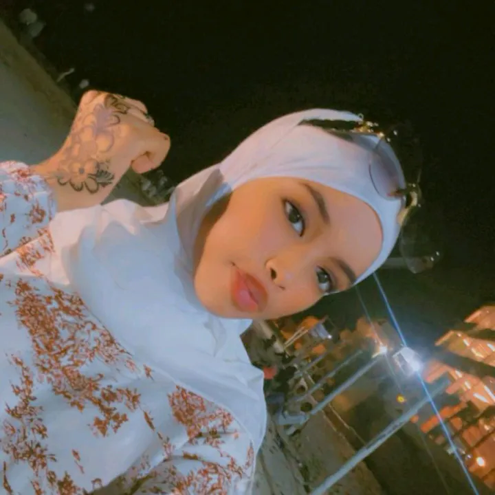 queenmira782