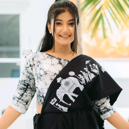 sri_batik_lk