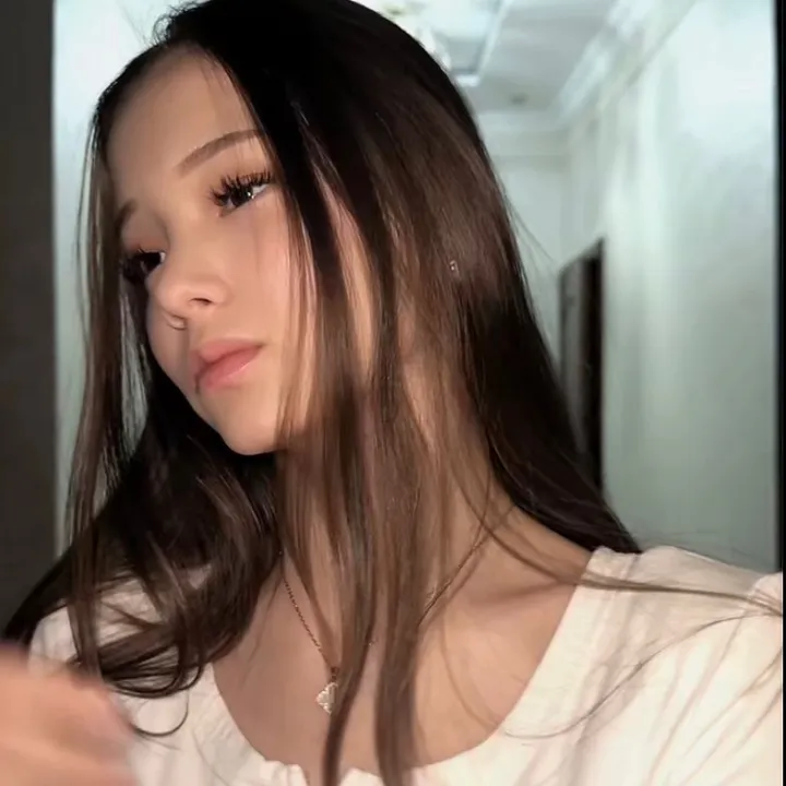 @akoszx.05