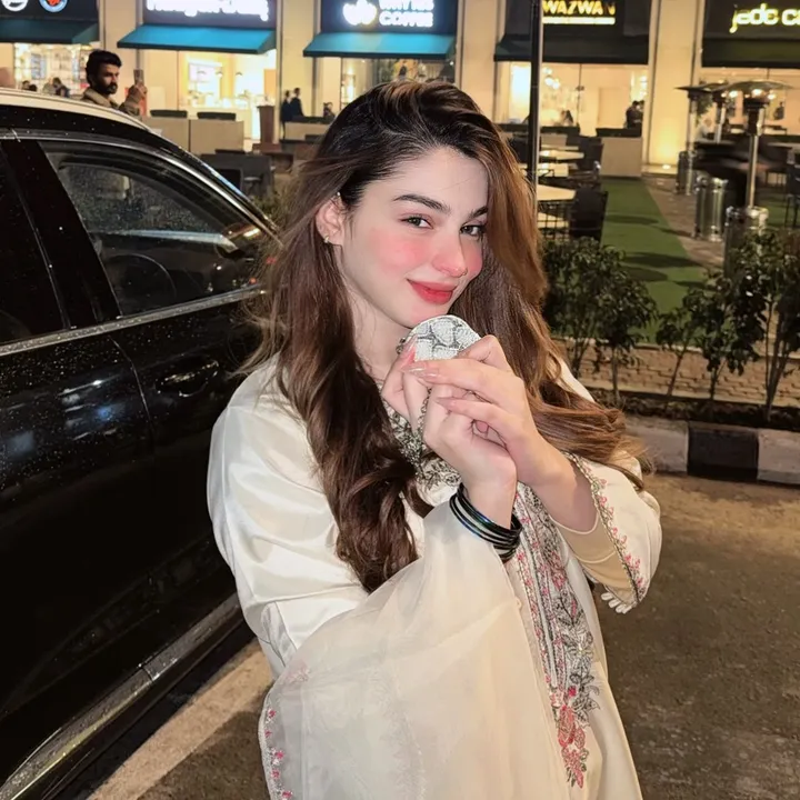 @fatimaakashmiri