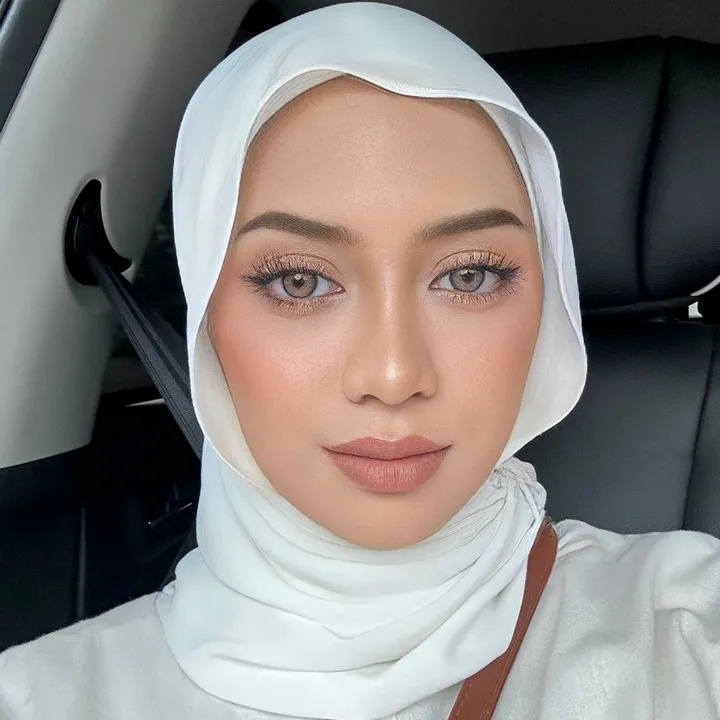 @yanaahassan