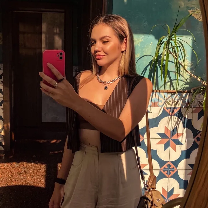 natali_live137