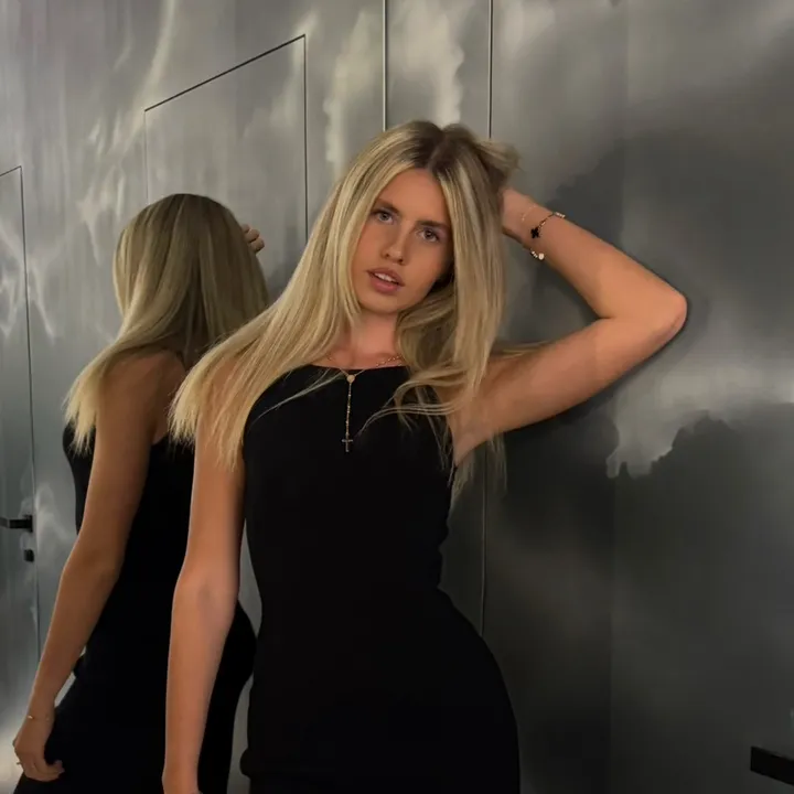 @zzavorykina