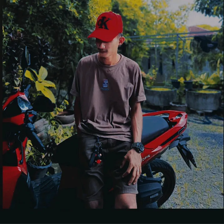 zwe.pyae7778