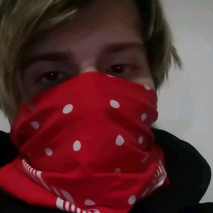 @groslive0
