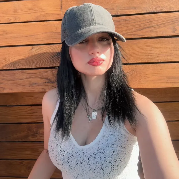 @ozgecalk