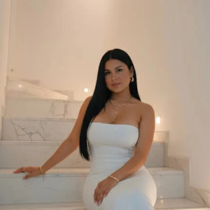 @alejandrinag04