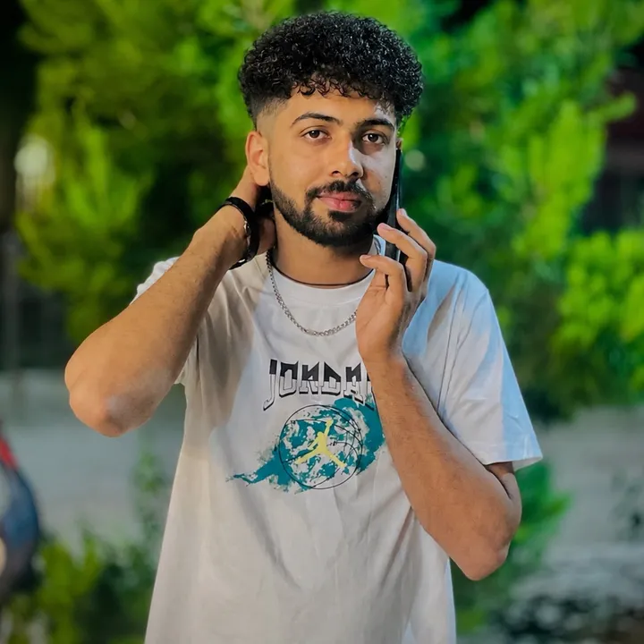 @waqarstrugglelife0