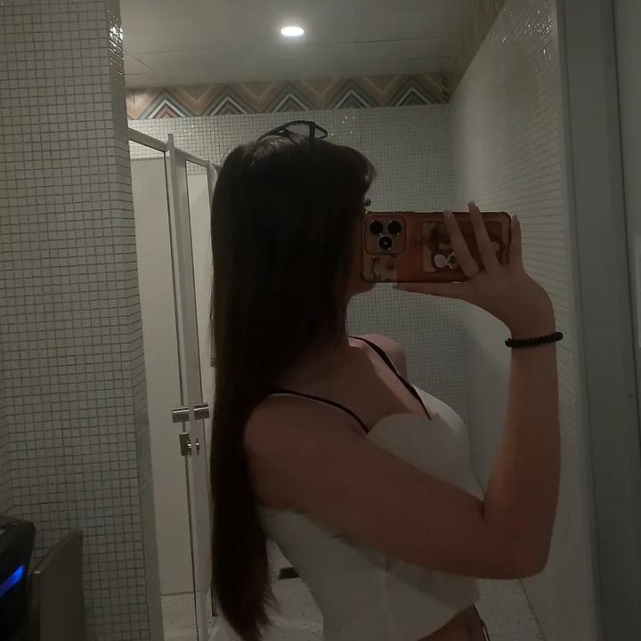 @xcveeeel