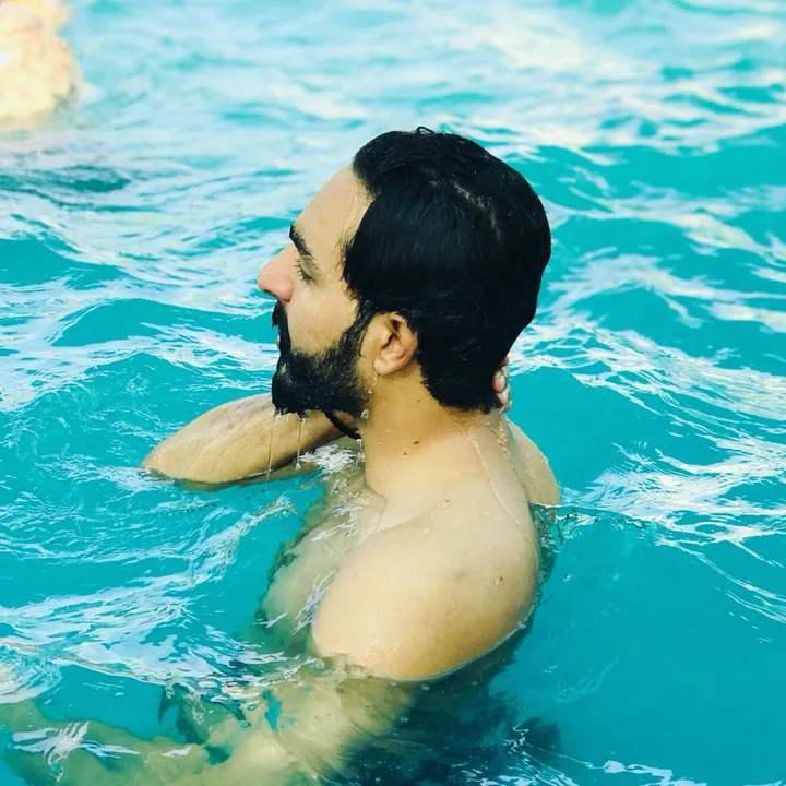 waqarkhan_10