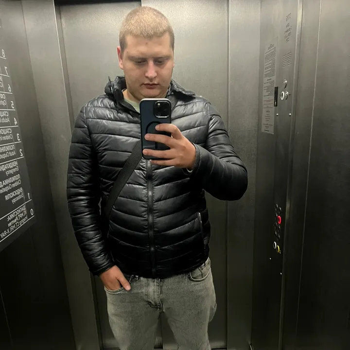 vva_81