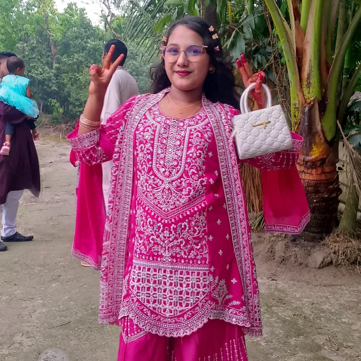 nishat9023