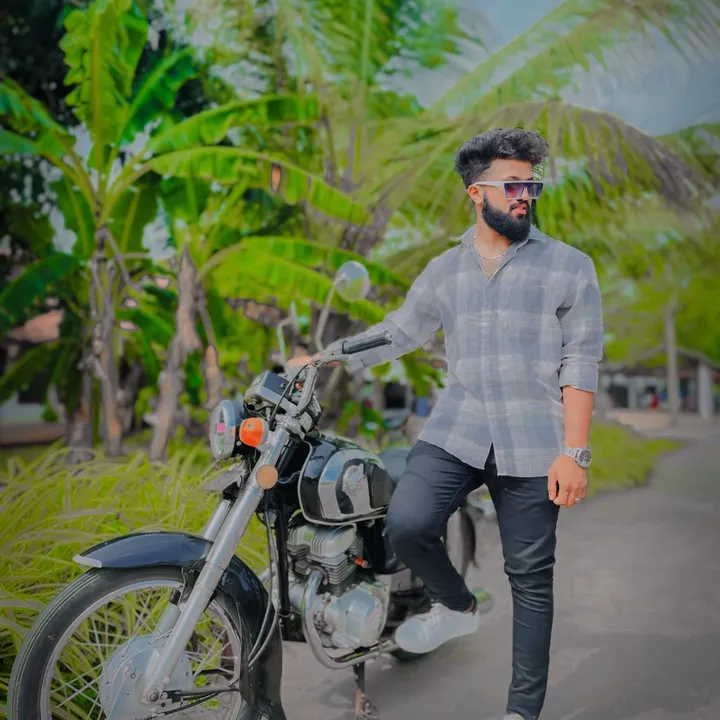 blacky__rochan