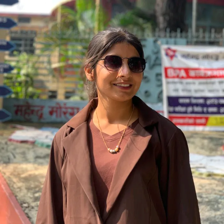 komaljha7788