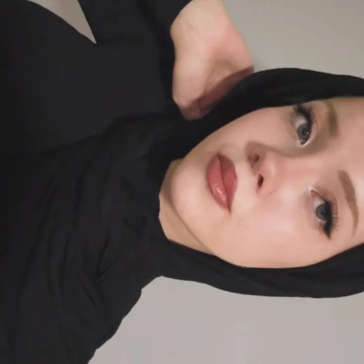 @_hazalllq