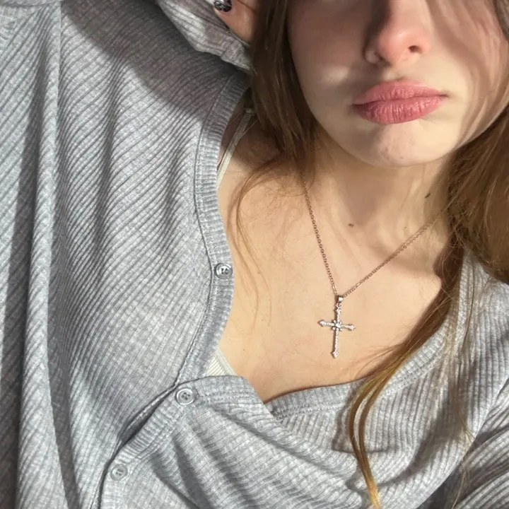 @annewix