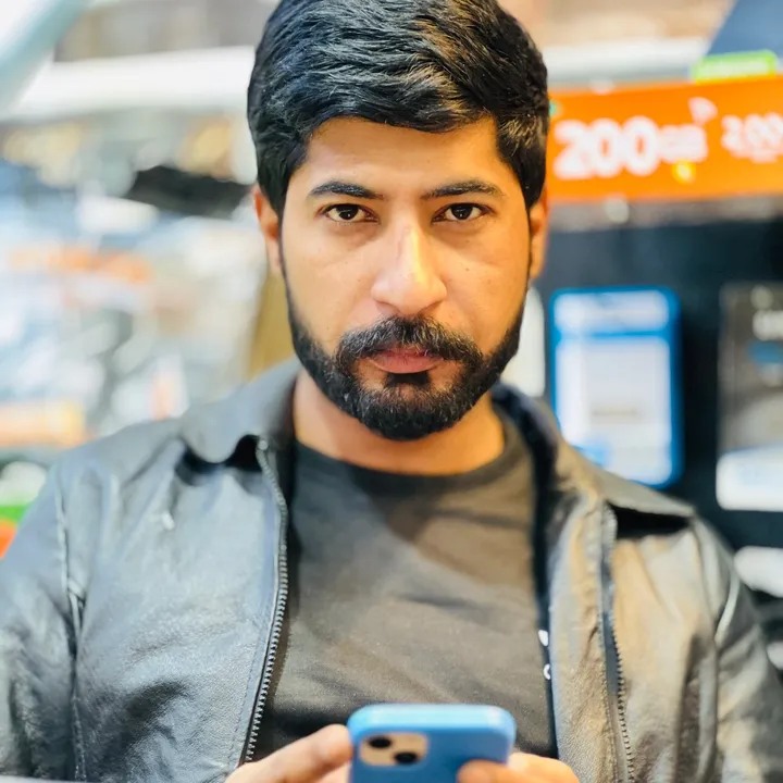 raja_khalid_302
