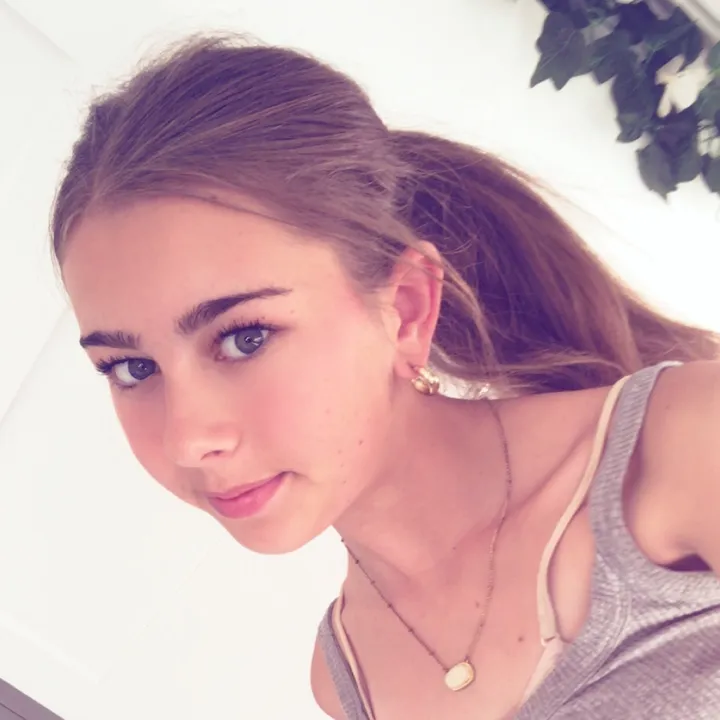 ayla_norman