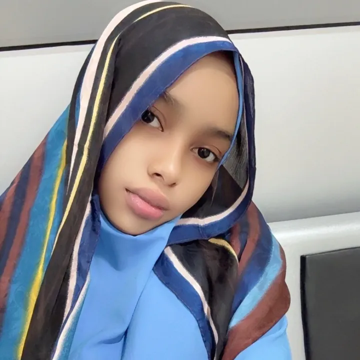 @cutezarah09