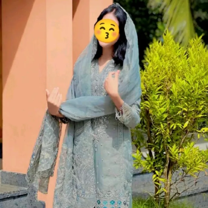 @ms_khushi_khan225