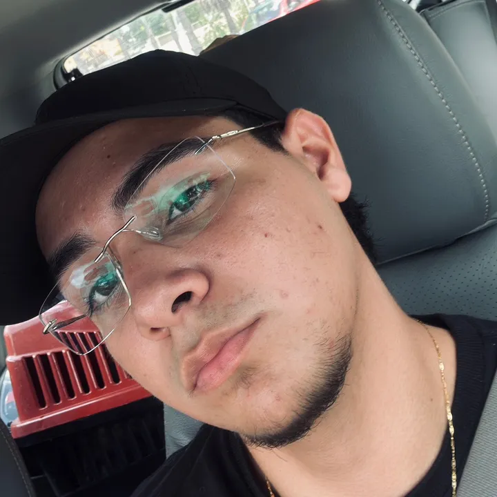 ianarauj0_