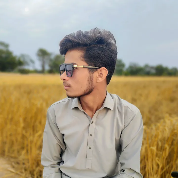 zaaaavi0