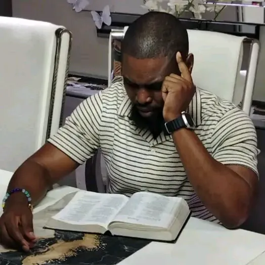 @apostlekhutsopeace