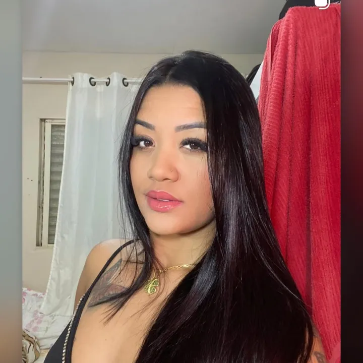 @__karolayne2