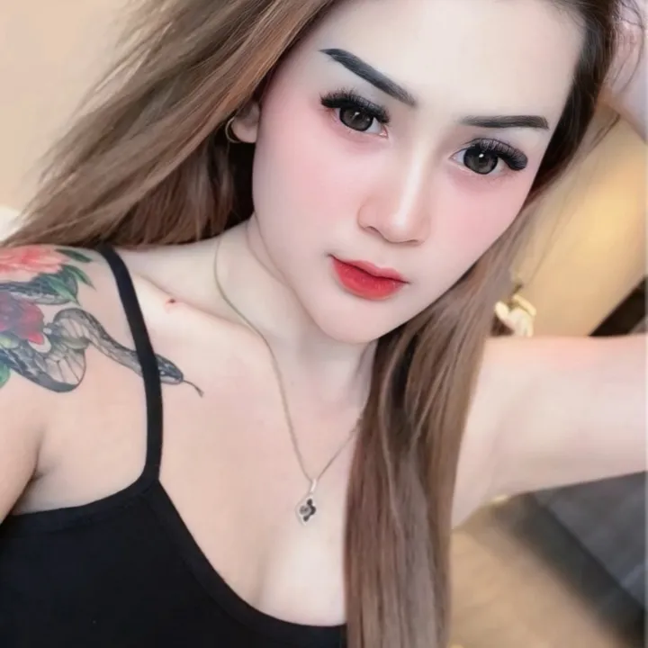 @deliasalsabillaa