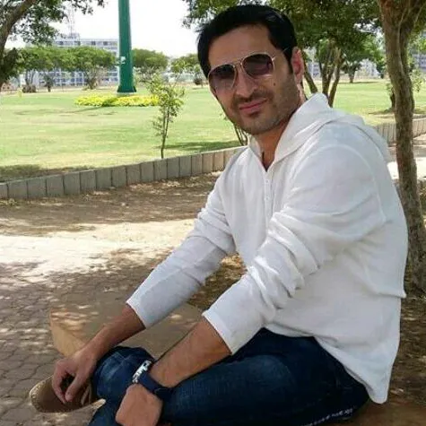 cap_imrankhanofficial