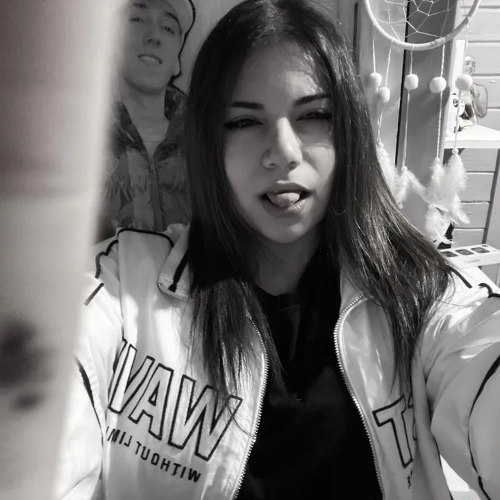@cxlazzn