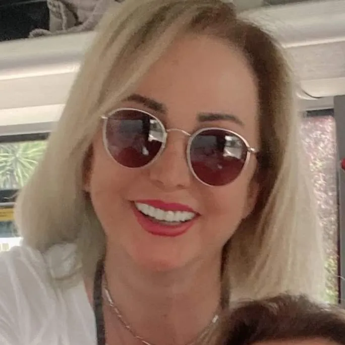 aysefirathommbitkisel