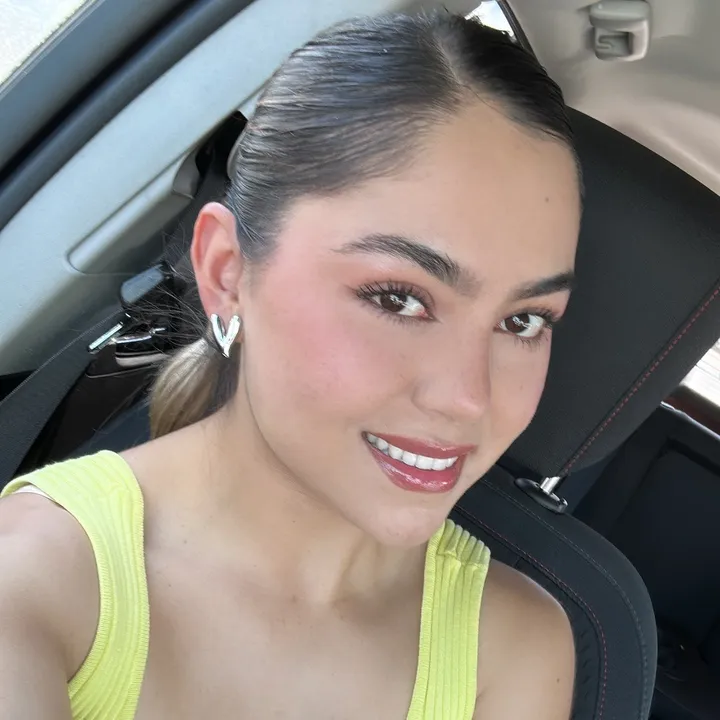 @keniagonzlez