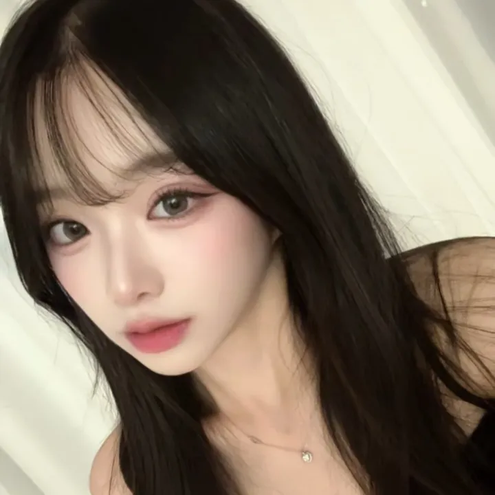 @hyunphrodite